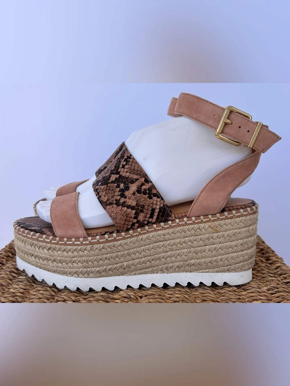 Crown Vintage Women’s Daylen Espadrille Wedge Sandals Snake Print Size 6M